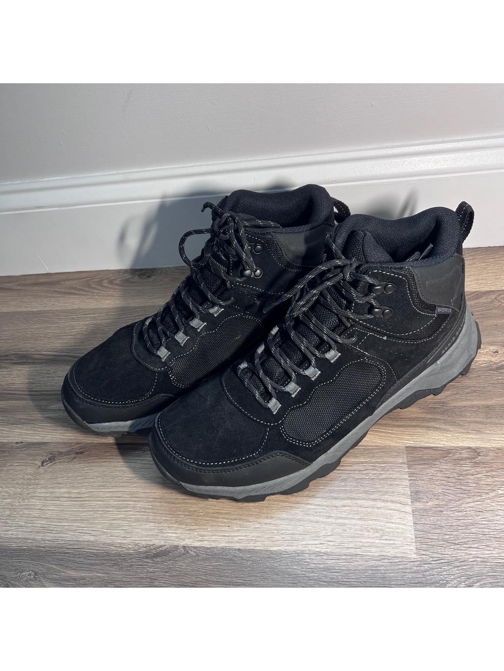 Eddie Bauer Waterproof Black Boots Men's Size 12